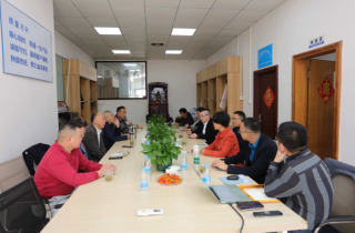 东莞市宇翔皮革有限公司、东莞市鑫鸿皮革有限公司董事长洪斌